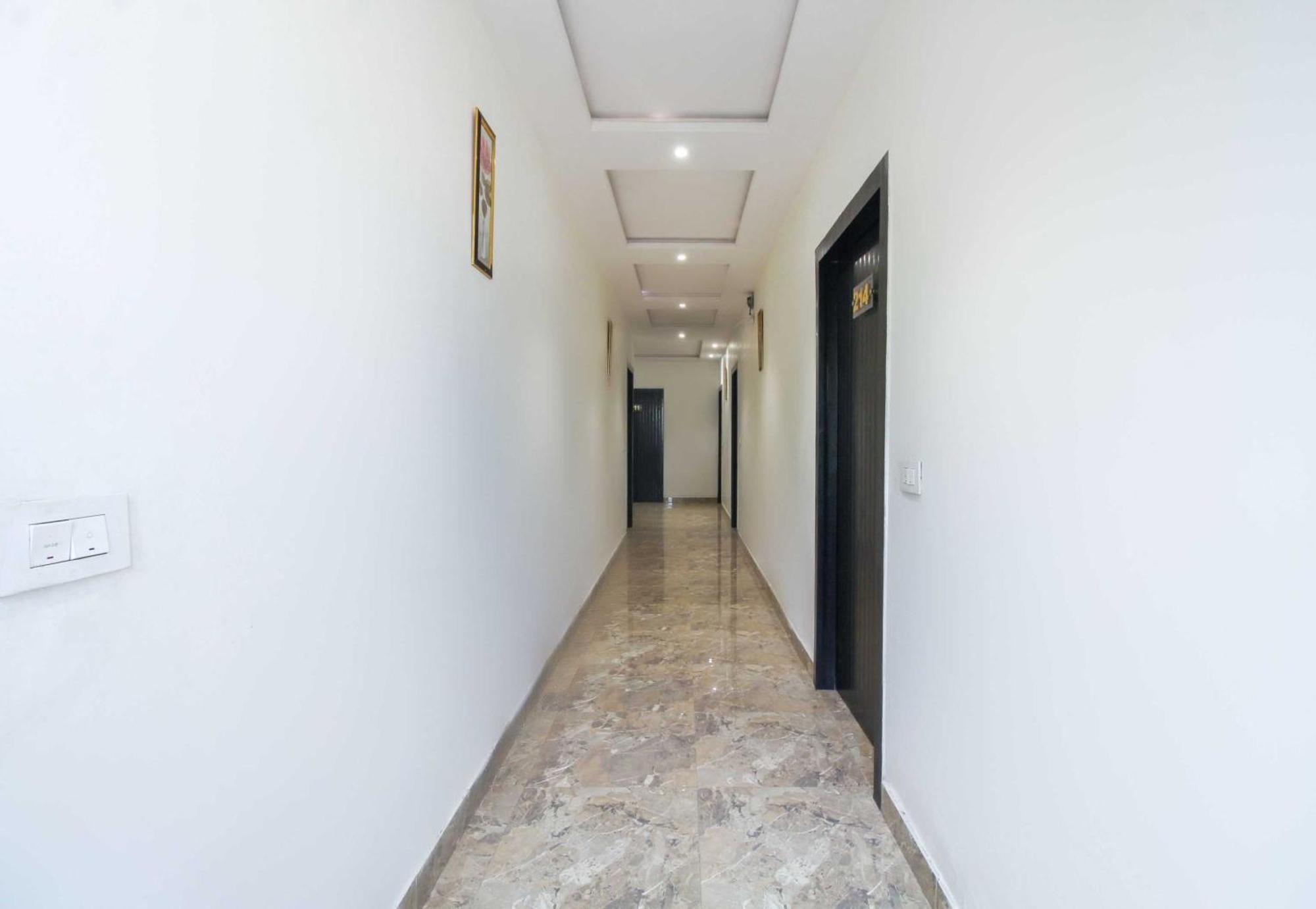 Hotel O Jalsa Tājganj Exteriér fotografie