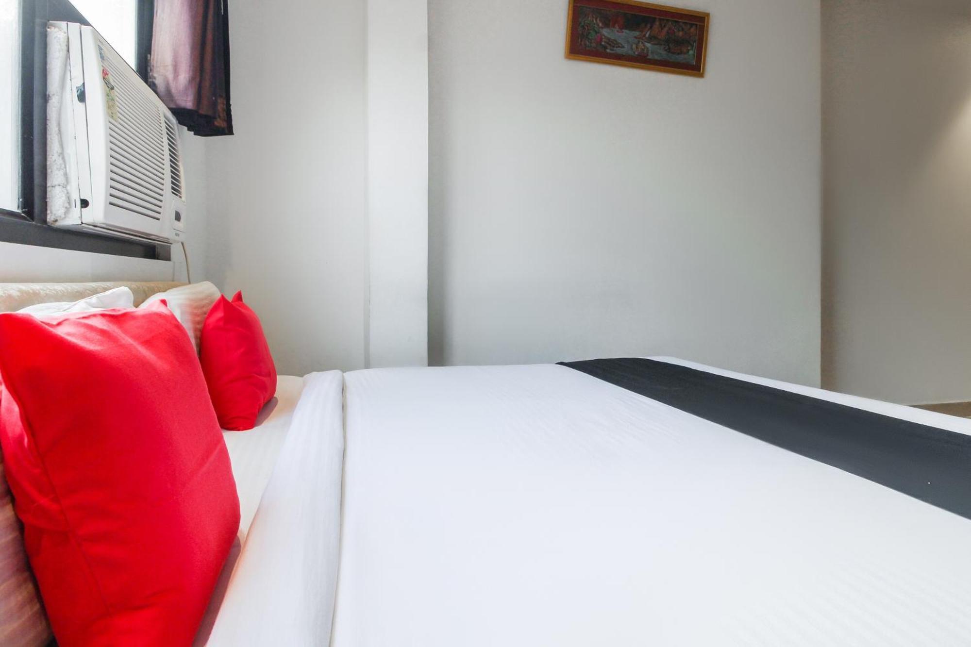 Hotel O Jalsa Tājganj Exteriér fotografie