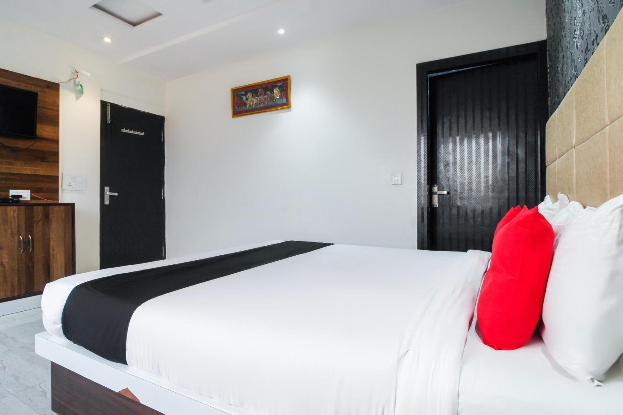 Hotel O Jalsa Tājganj Exteriér fotografie